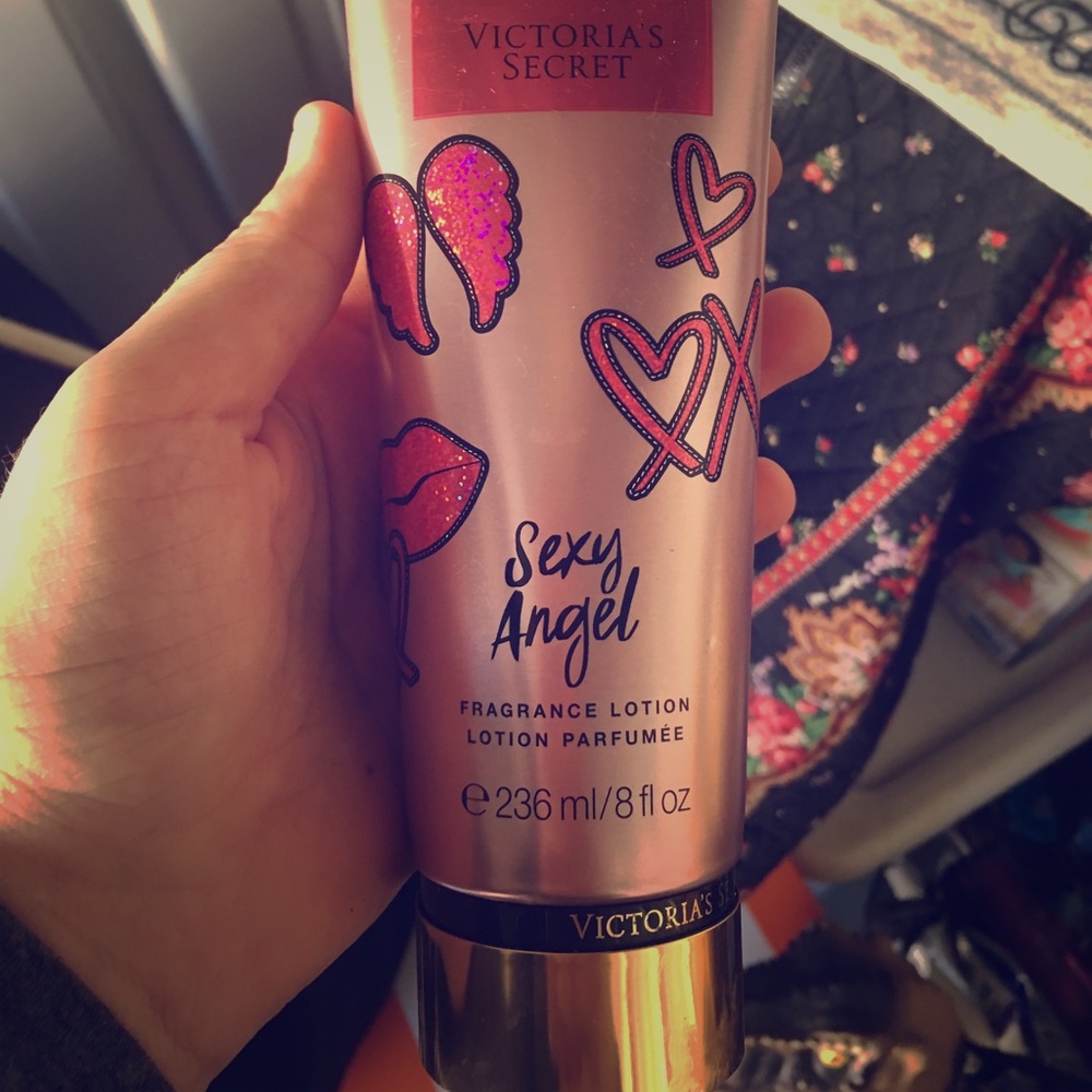 VS lotion !